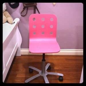 IKEA desk chair (pink)